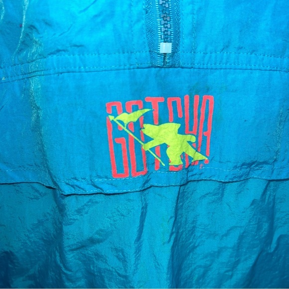 Gotcha Vintage 90’s Windbreaker With Zipper Kangaroo Pocket Men’s Size Large - Picture 2 of 16